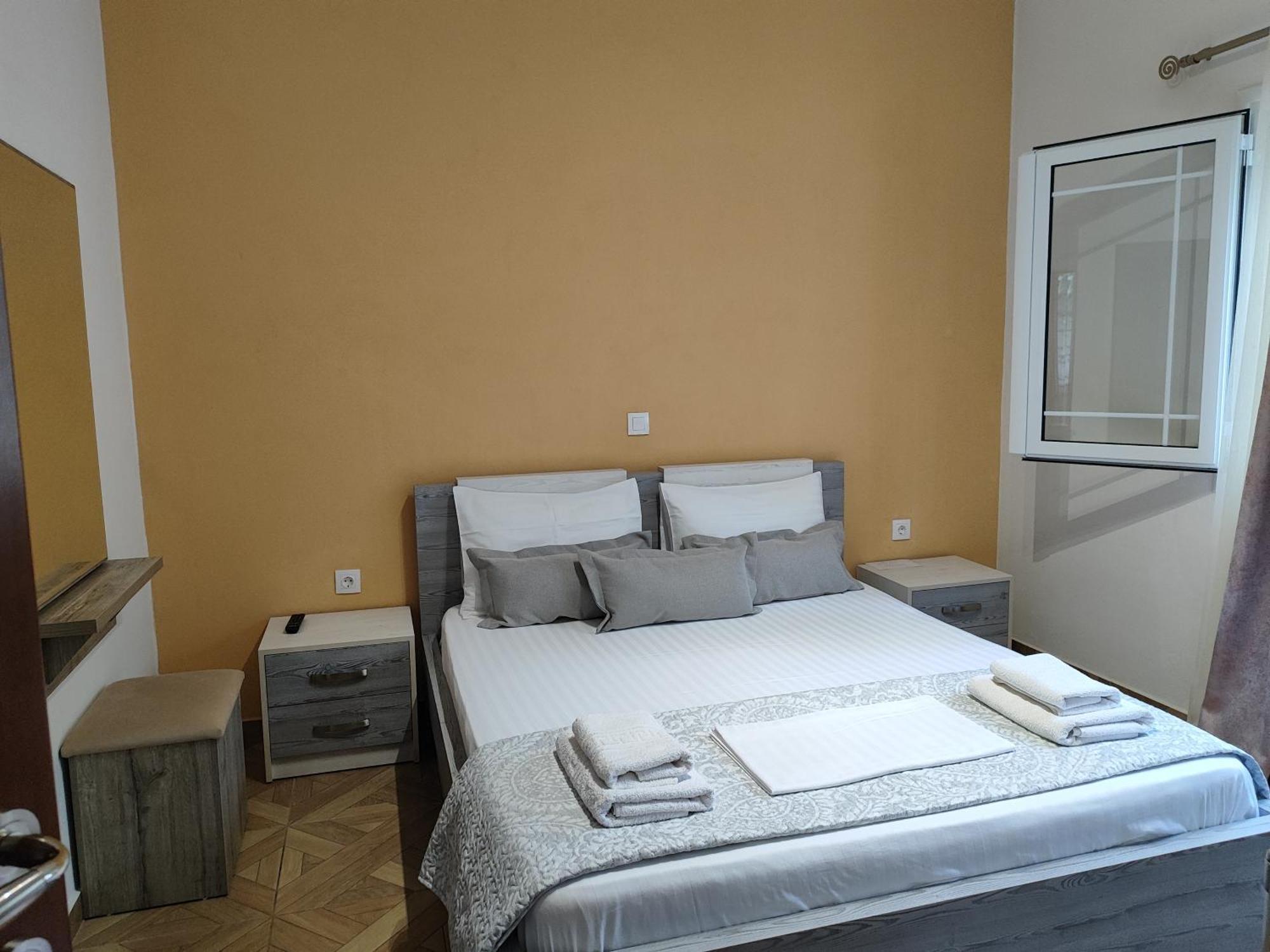 Dagos Rooms Dhërmi Exteriör bild